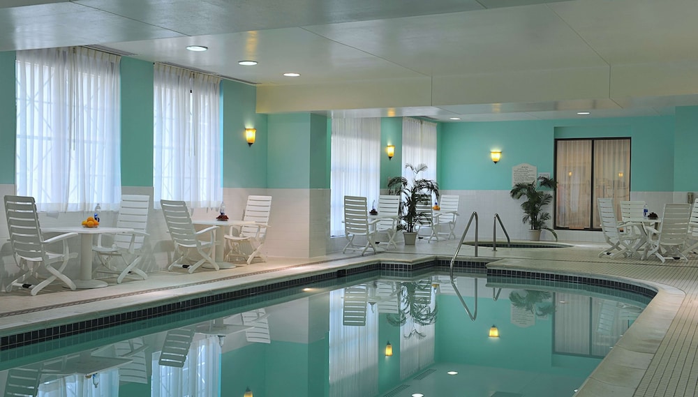 Hilton Garden Inn Virginia Beach Town Center - photo 27