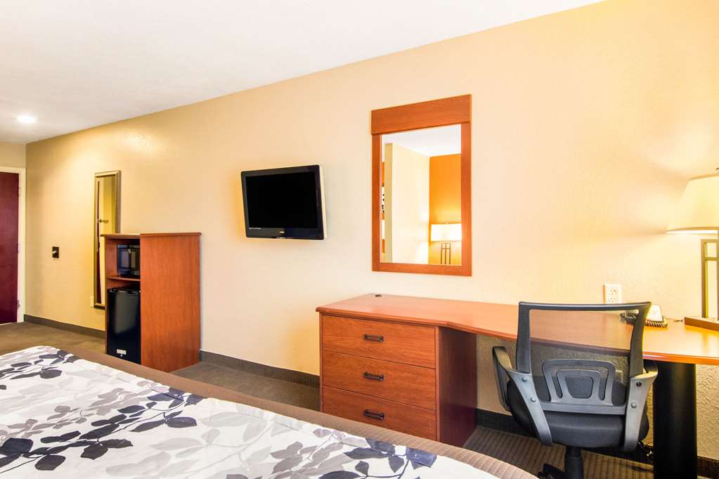 Sleep Inn & Suites Athens South - photo 10