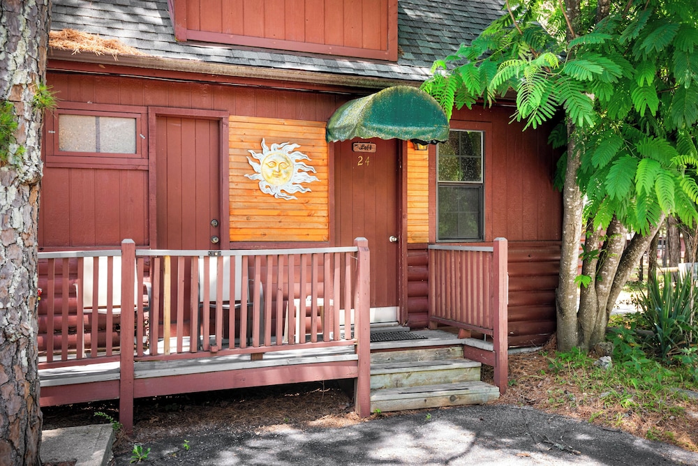Tall Pines Inn - photo 90