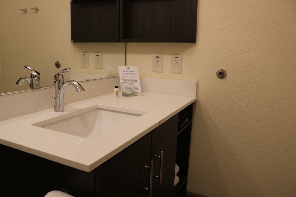 Candlewood Suites Goodlettsville Nashville by IHG - photo 7