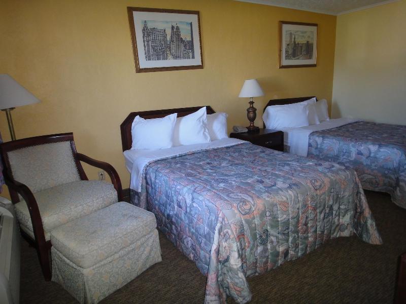 Lake Logan Inn - photo 31