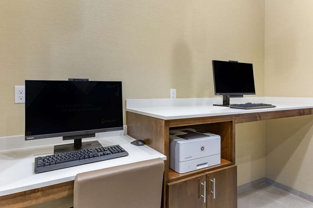 Comfort Suites Albuquerque Airport - photo 28