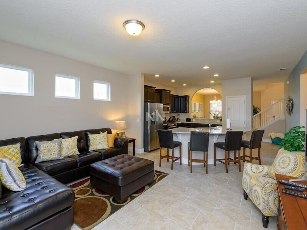 Fv61774 Solterra Resort 5 Bed 4.5 Baths Villa - photo 3