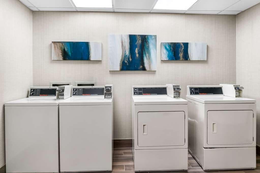 Best Western Okemos East Lansing Hotel & Suites - photo 43