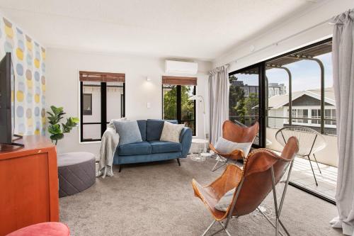 Prime CBD Hospital Location Plus Garage 2Bdrms — 4-Star Luxury Hotel in Christchurch, New Zealand