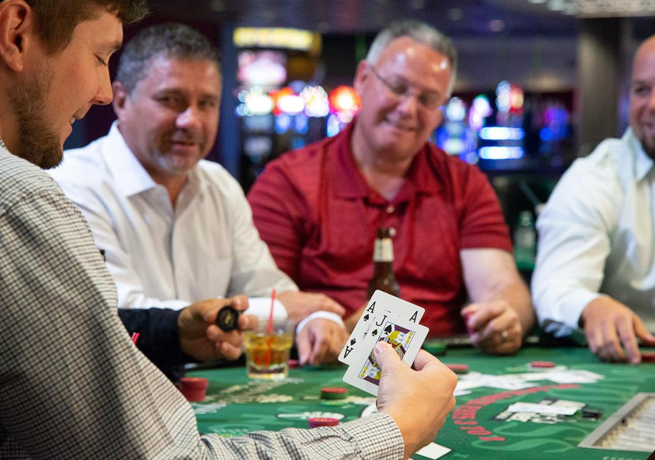 Cypress Bayou Casino Hotel - photo 14