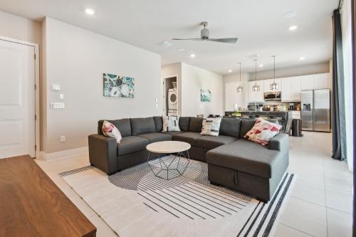 Stunning New Condo Close to Disney World — 4-Star Luxury Hotel in Kissimmee, United States