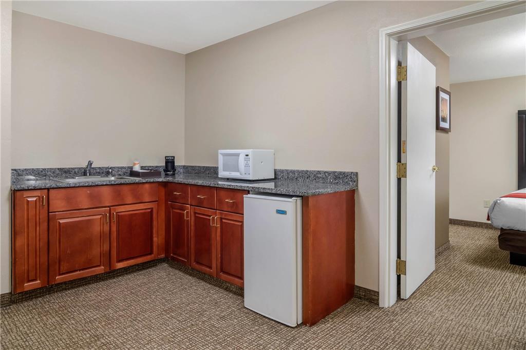 Comfort Inn & Suites Atlanta Smyrna - photo 29