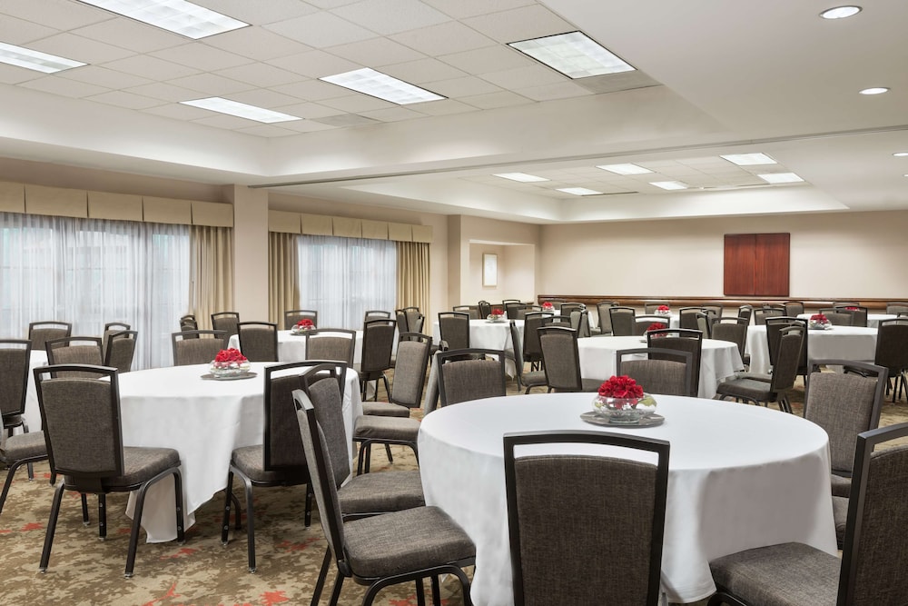 Homewood Suites by Hilton Raleigh Crabtree Valley - photo 28