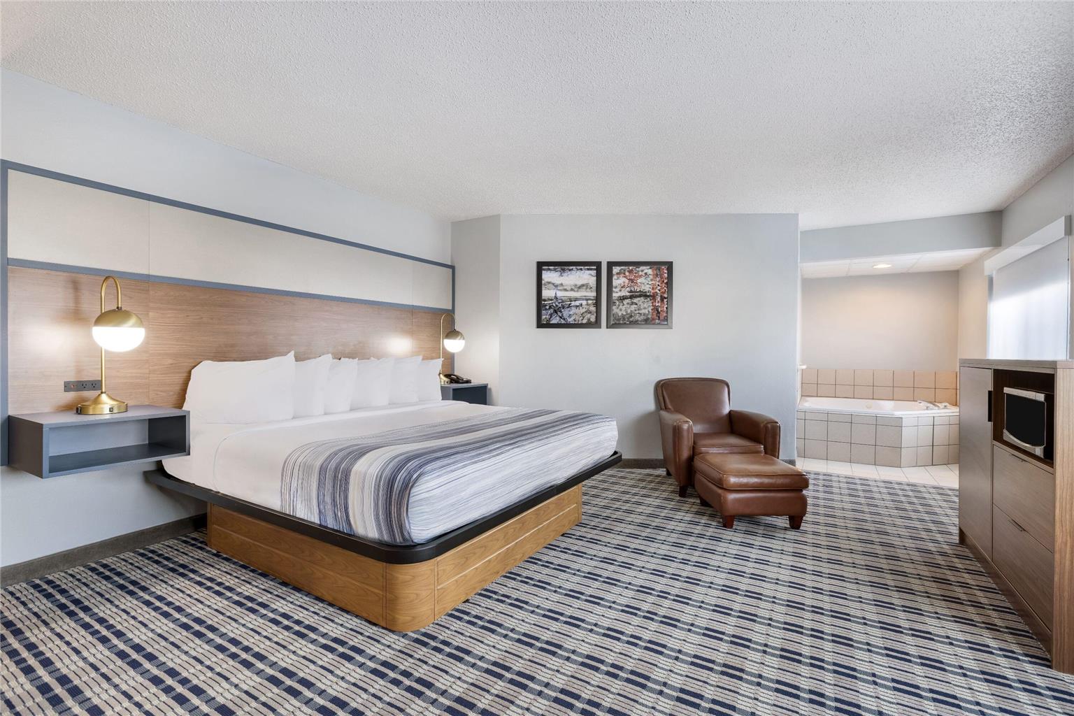 AmericInn by Wyndham Aberdeen Event Center - photo 28