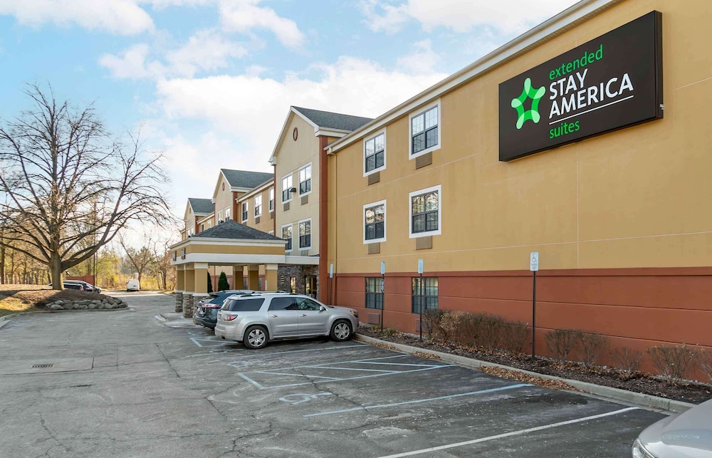 Extended Stay America Select Suites Detroit Farmington Hills - photo 21