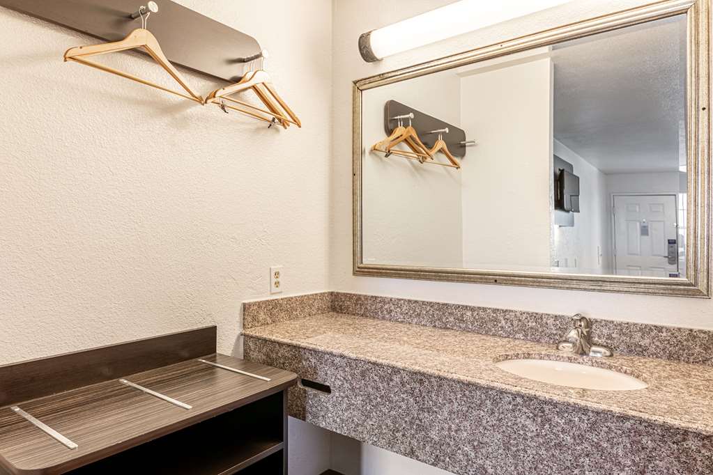 Motel6 Georgetown TX - photo 22