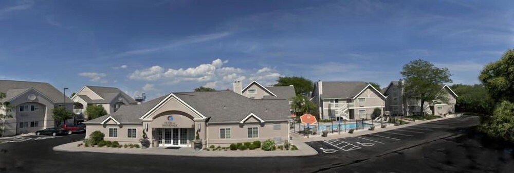 Hotel at WaterWalk Wichita - photo 15