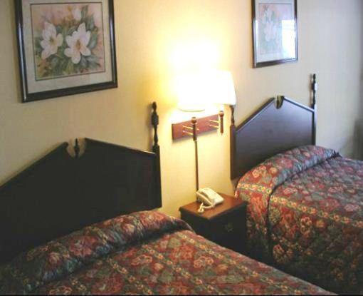 Scottish Inn Maggie Valley - photo 10