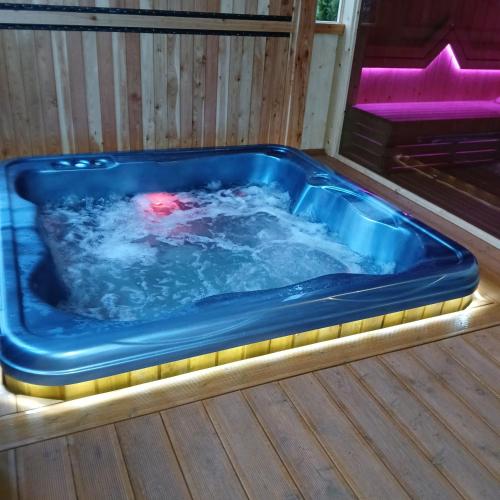 Pokoje Gościnne Kornelia Jacuzzi sauna in Bialy Dunajec, Poland