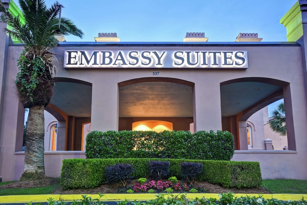 Embassy Suites by Hilton Charleston Historic District - photo 44