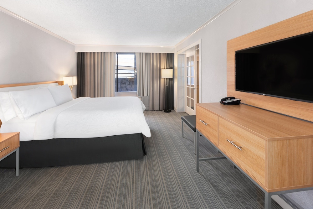 Holiday Inn El Paso West Sunland Park by IHG - photo 21