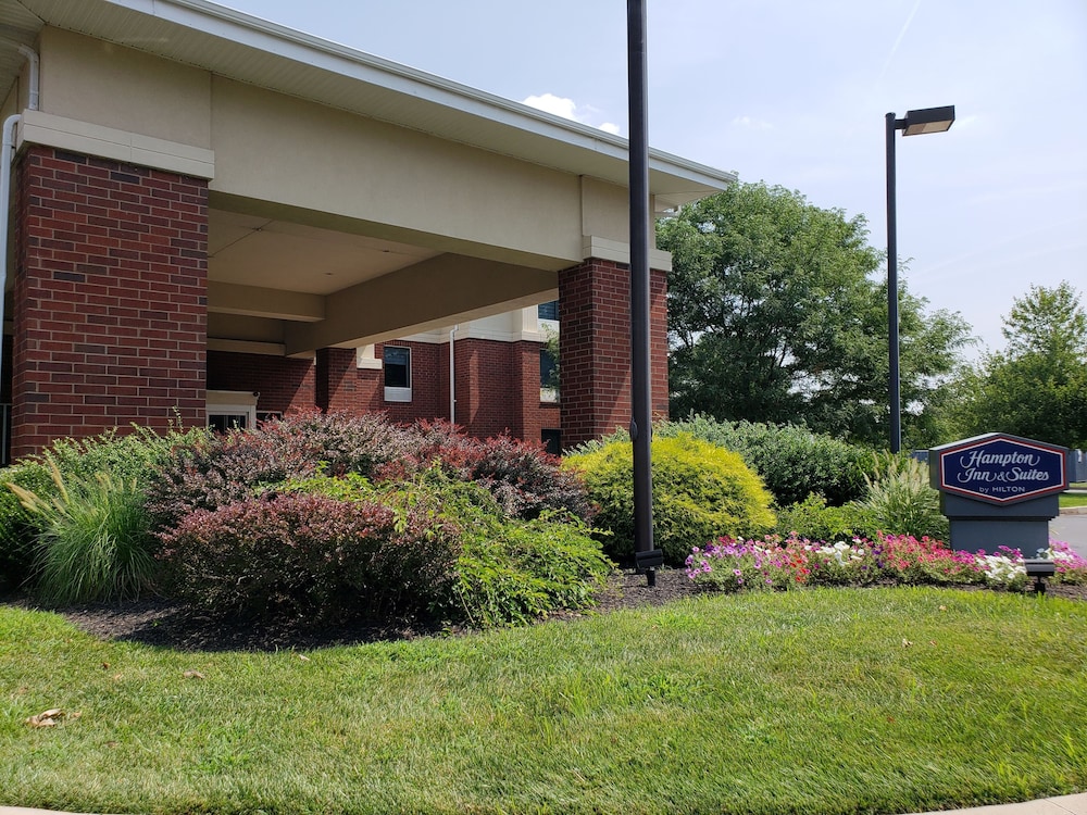 Hampton Inn & Suites Newtown - photo 157