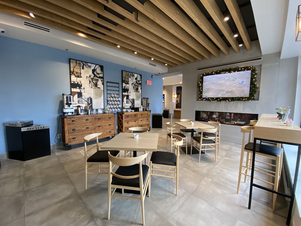 Lake Placid Inn Boutique Hotel - photo 14