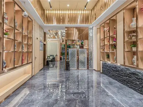 Manhao Holiday Inn in Yisa, People's Republic of China