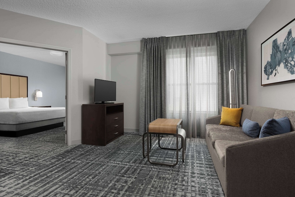 Homewood Suites by Hilton Reading - photo 21