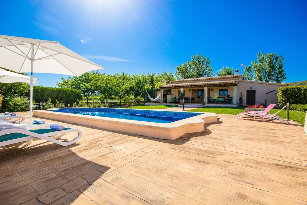Can Malanyo — 4-Star Luxury Hotel in Alcudia, Spain