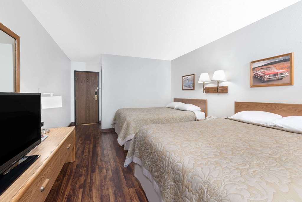 Super 8 by Wyndham Murdo - photo 11