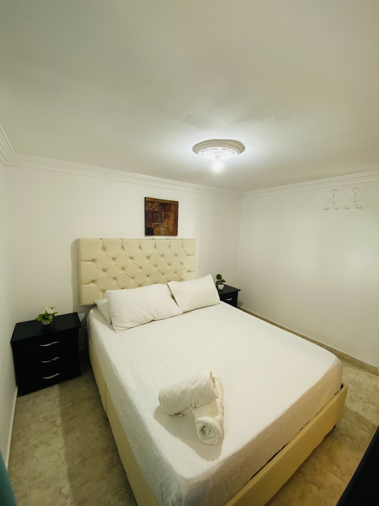 Hotel West California in Armenia, Colombia