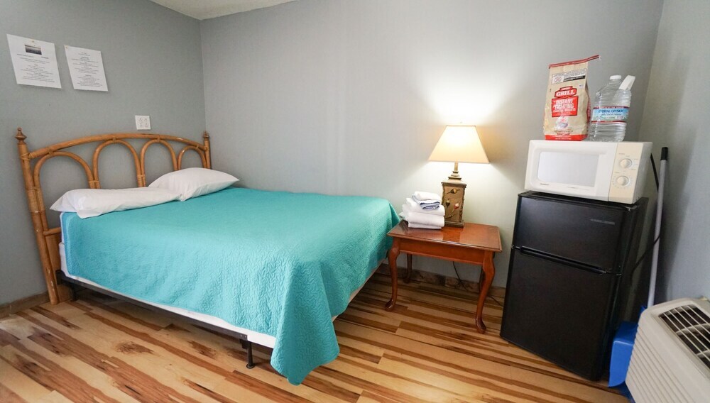 Outrigger Resort - photo 3