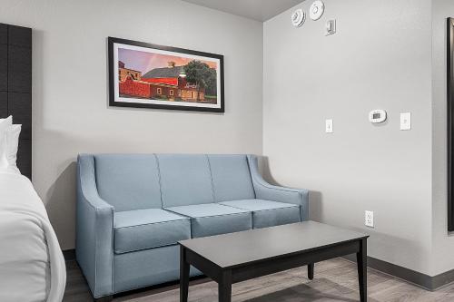 Riverstone Suites Chippewa Falls - photo 9