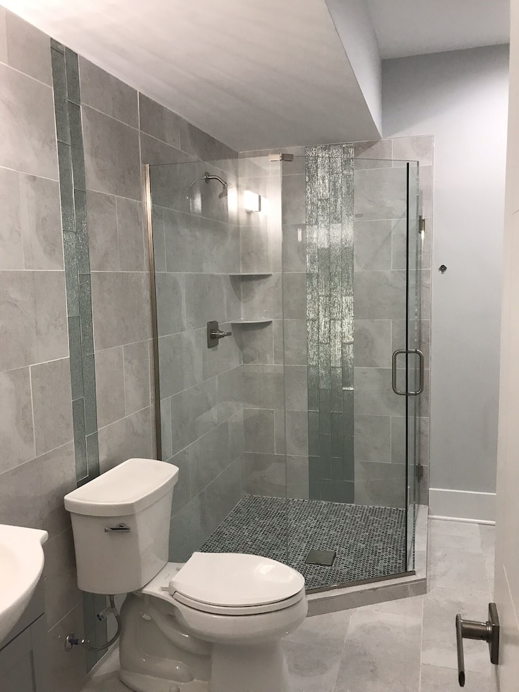Luxury Unit on 12th South - photo 22