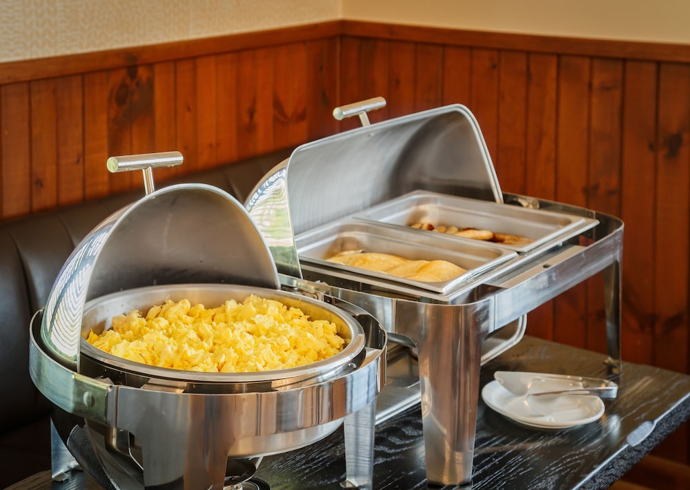 Flagship Inn & Suites - photo 30