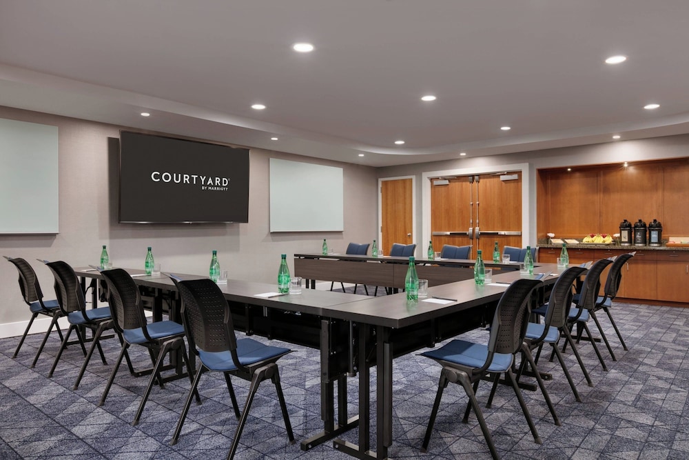 Courtyard by Marriott Lancaster - photo 56