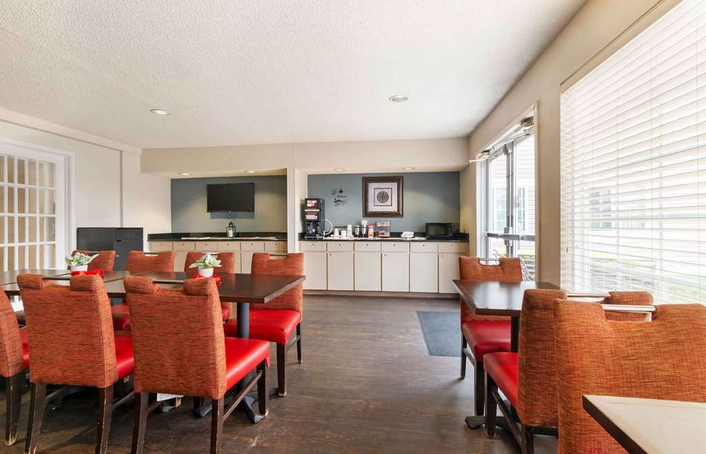 Extended Stay America Suites Kansas City Airport Tiffany Spr - photo 10