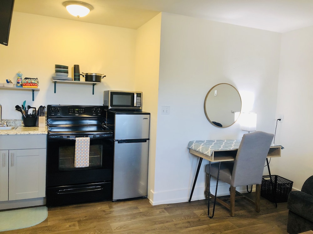 Blue Sage Inn & Suites - photo 28