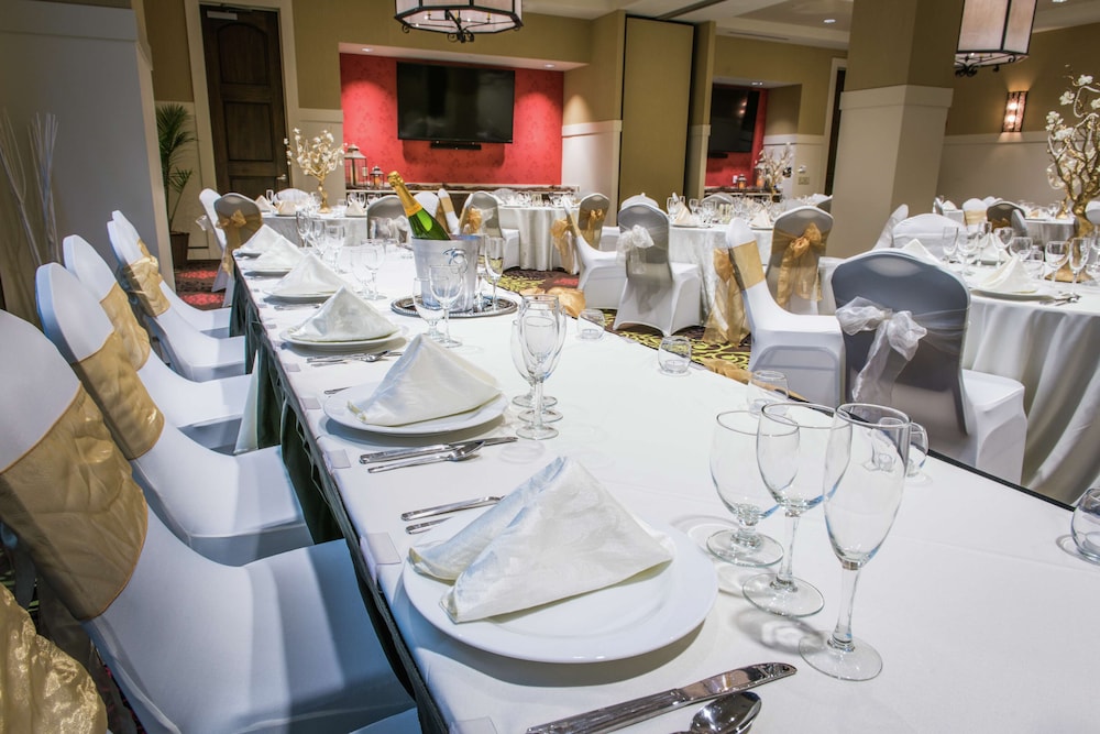 Hilton Garden Inn Rochester Downtown NY - photo 55