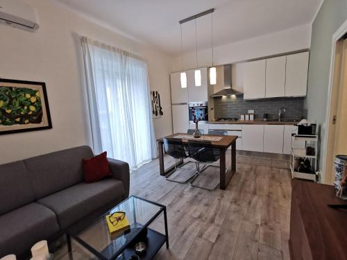 Dagnino House Luxury apartment in the center of Palermo — 4-Star Luxury Hotel in Palermo, Italy