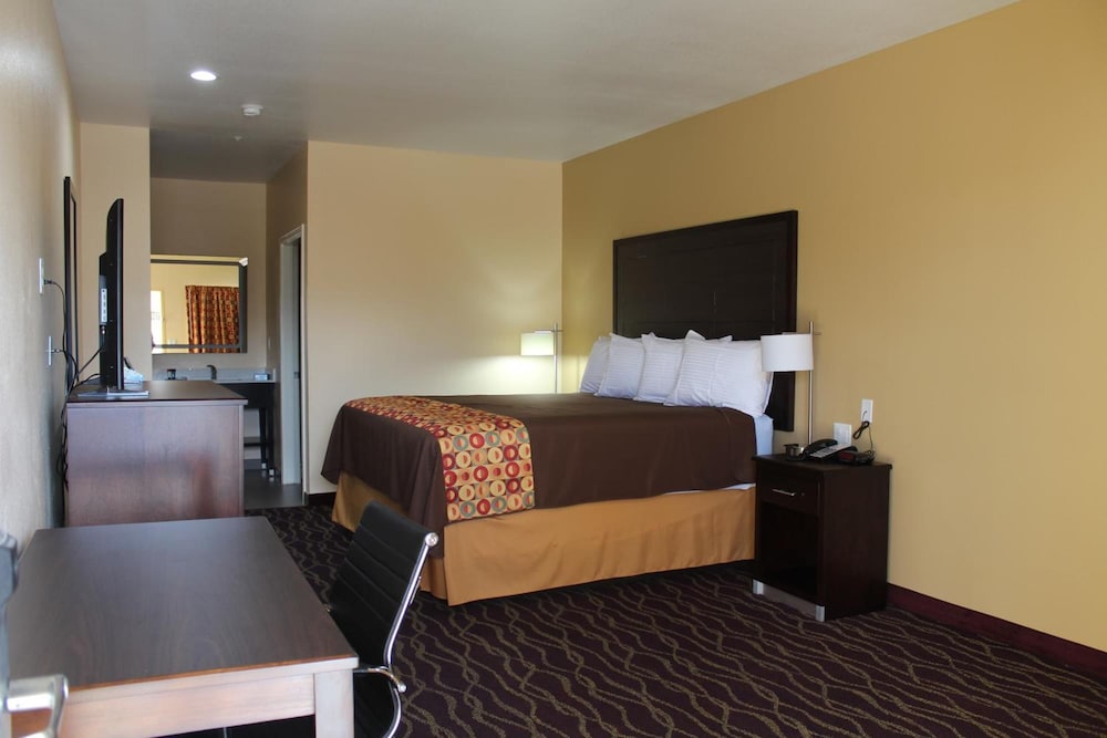Express Inn & Suites Bush Airport - photo 10