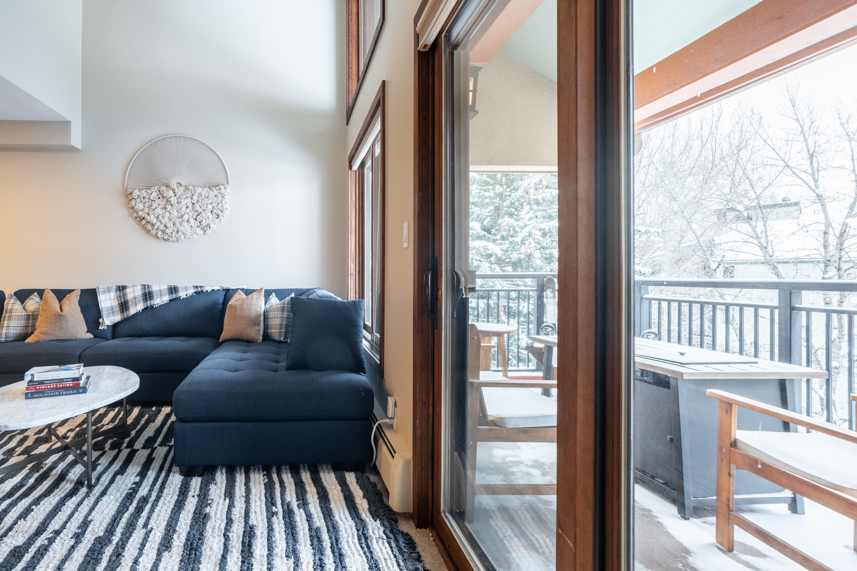 Cloud 9 by Avantstay Located at the Base of Vail Ski Resort w Community Pool & Hot Tub - photo 10