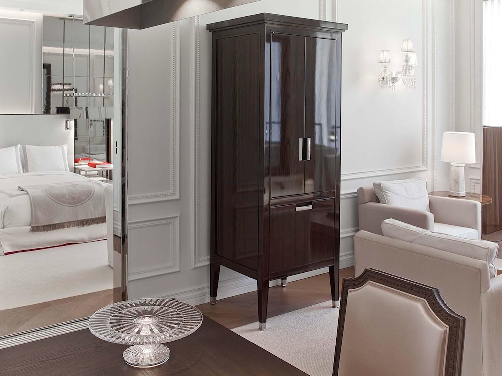 Baccarat Hotel and Residences New York - photo 21