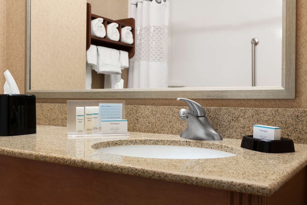 Hampton Inn Minneapolis St. Paul Woodbury - photo 13