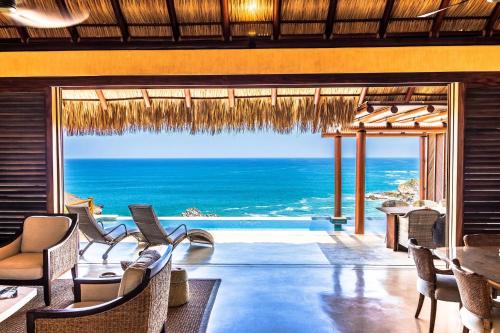 2012 Villa Maroma — 4-Star Luxury Hotel in Santa Maria Huatulco, Mexico