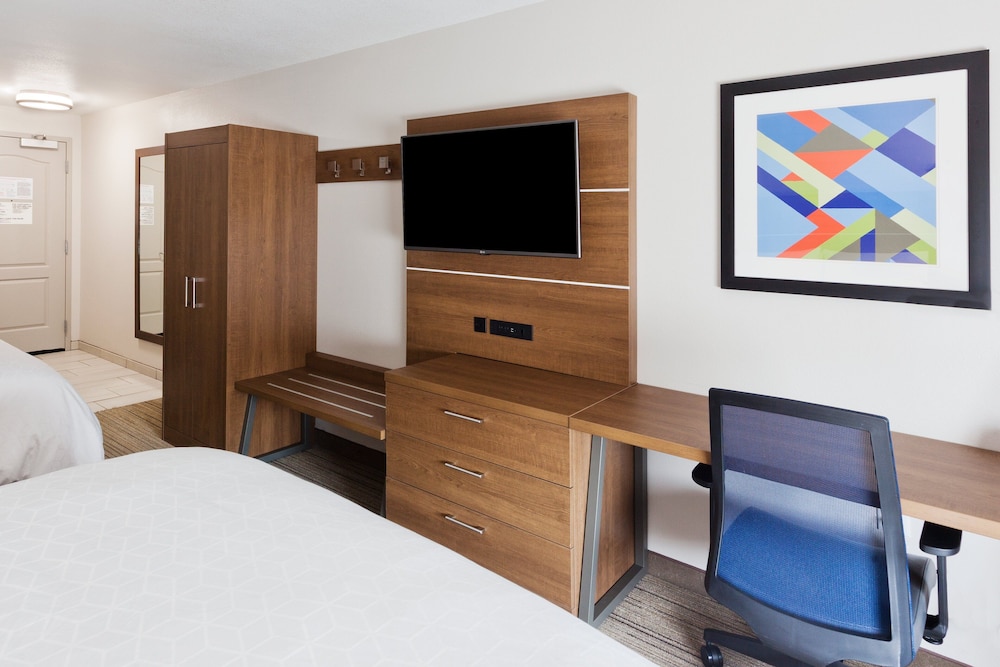 Holiday Inn Express & Suites Rome East by IHG - photo 17