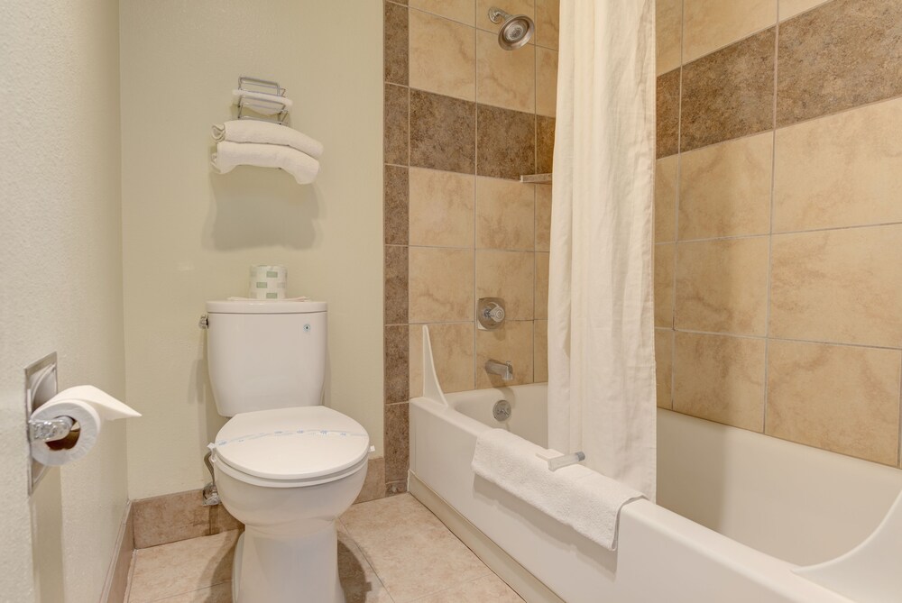 Redmond Inn - photo 22