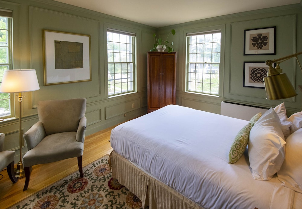 Swift House Inn - photo 52