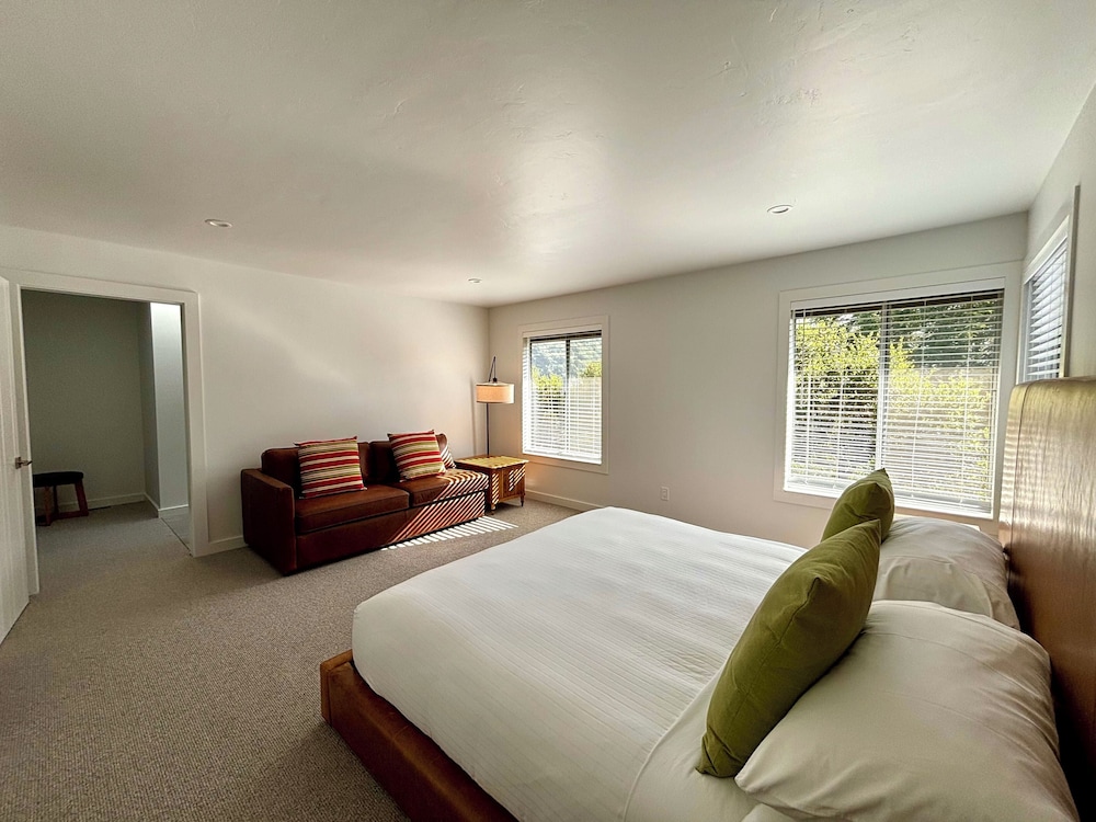 Hidden Valley Inn - photo 14