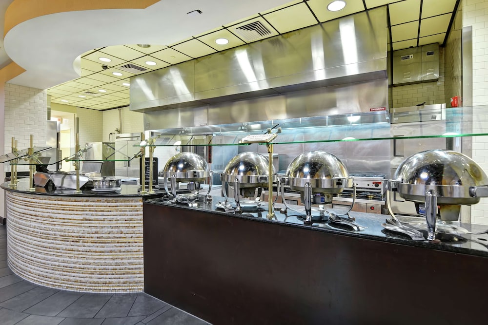 Embassy Suites by Hilton Savannah Airport - photo 44