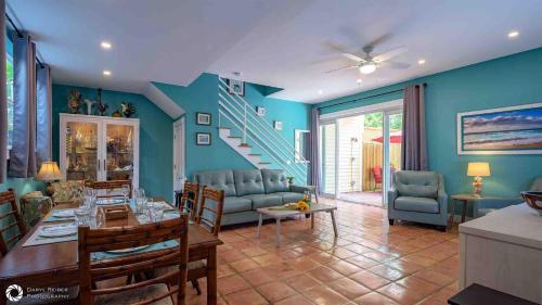 Good Vibrations by Last Key Realty in Key West, United States