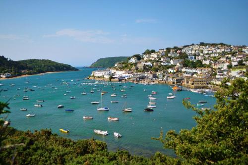 Victoria Inn - carbon neutral hotel in Salcombe