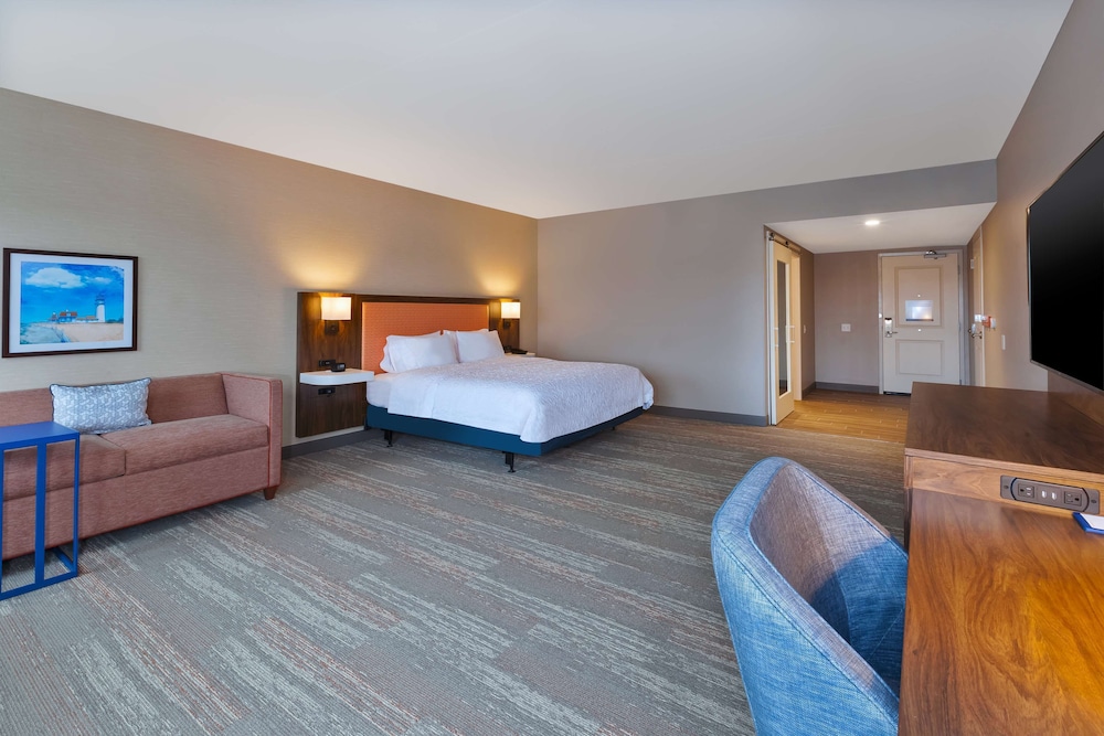 Hampton Inn Cape Cod Canal - photo 8